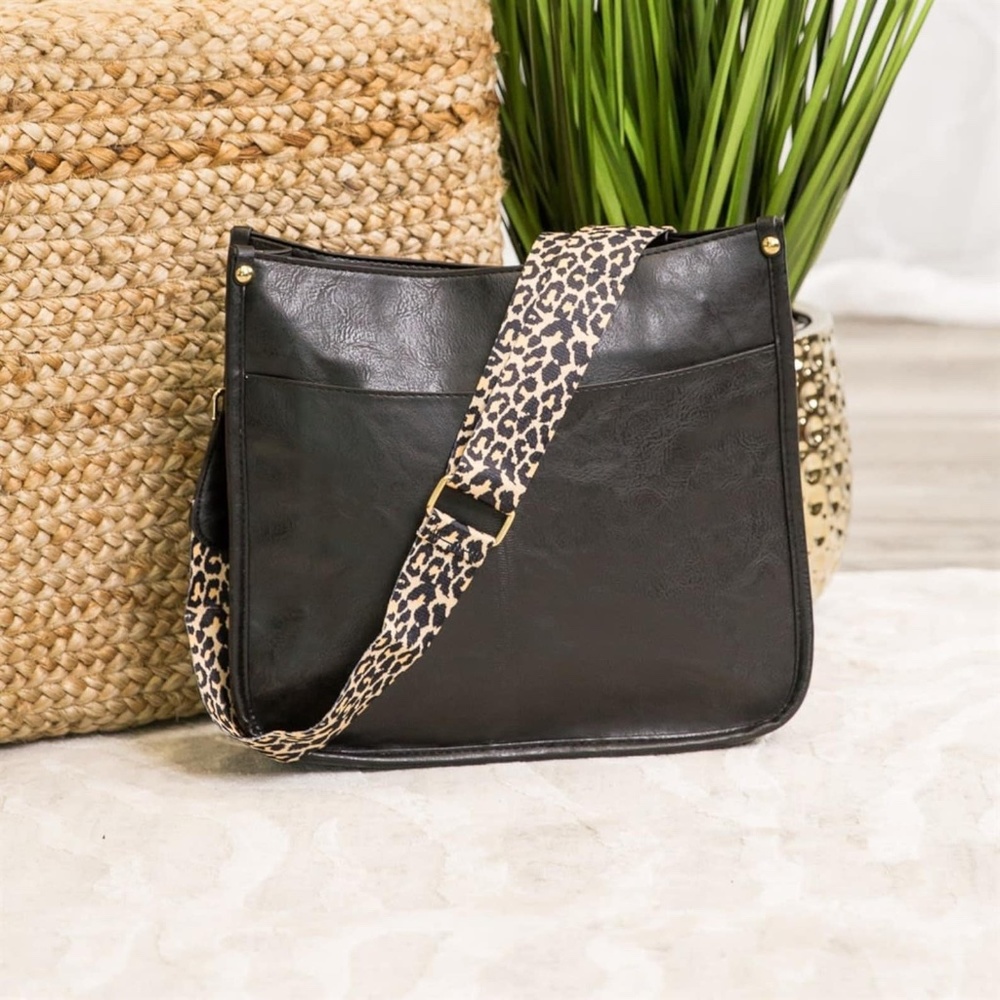 Vegan Leather Crossbody Bag Leopard Strap